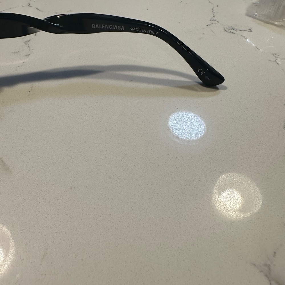 Balenciaga Cat eye Sunglasses 54mm - Picture 8 of 9